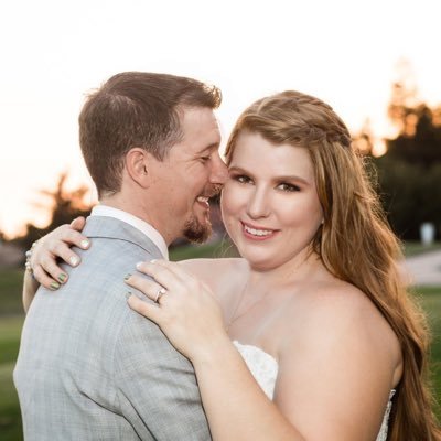 Profile Picture of Amanda Cardwell (@MrsWildCardwell) on Twitter