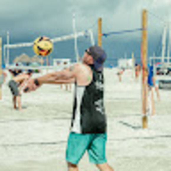 Profile Picture of Joe Cain (@joecain508) on Poshmark