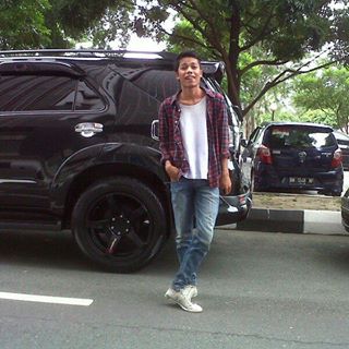 Profile Picture of Ronie Maxwell (@ronie.jijay) on Facebook