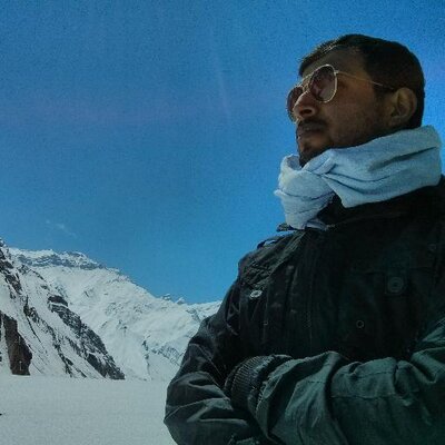 Profile Picture of Naveen Desiraju (@Naveen_Desi) on Twitter