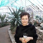 Profile Picture of Vicky Burrows (@vicky.burrows.94) on Instagram