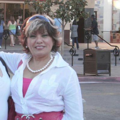 Profile Picture of Yolanda Bojorquez (@YolandaBojorqu3) on Twitter