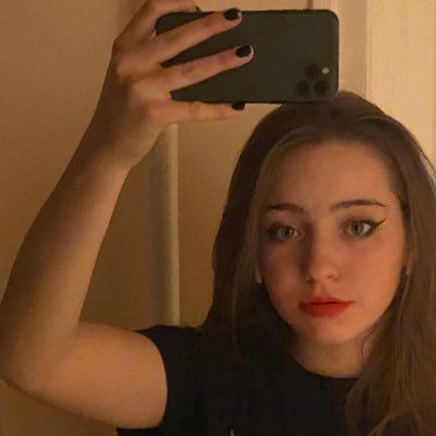 Profile Picture of Toth Lara (@TothLara2) on Twitter