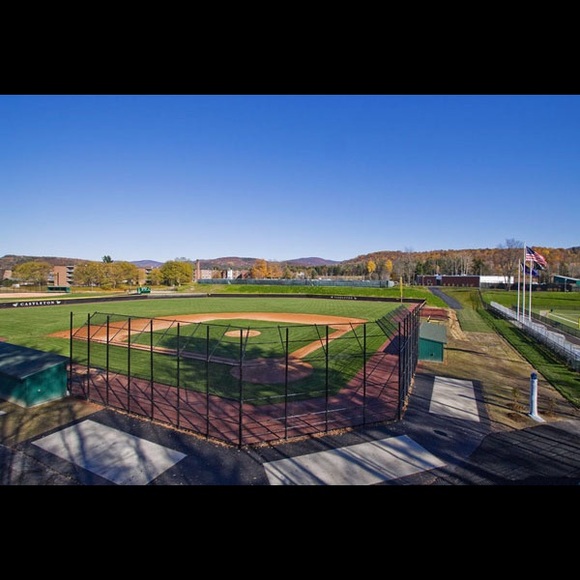 Profile Picture of Alex Terwilliger (@atwigs44) on Poshmark