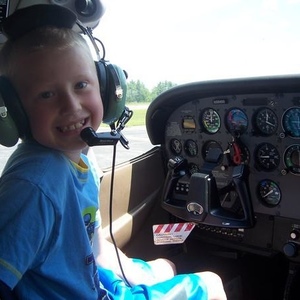 Profile Picture of Cameron Chick (@camman2007) on Myspace