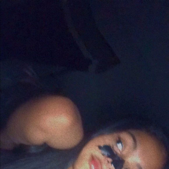 Profile Picture of Brigitte Perez (@your_baby_girl) on Poshmark