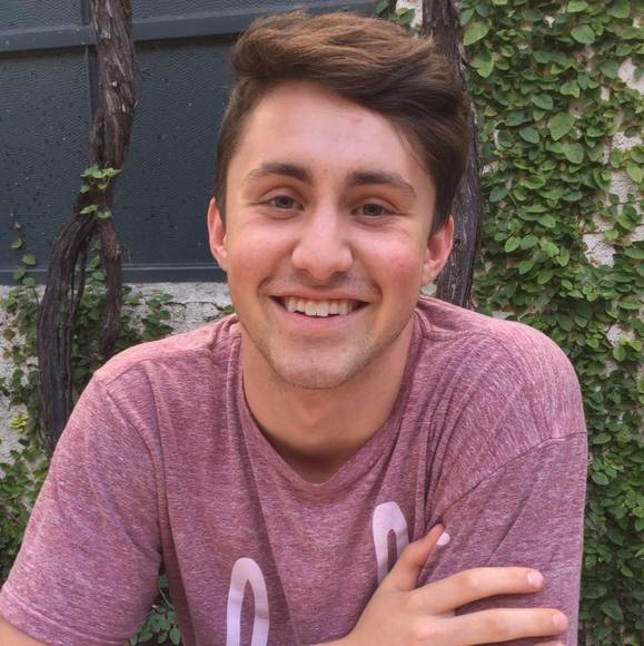 Profile Picture of Kyle Braymen (@kylebraymen) on Poshmark