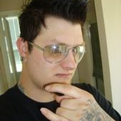 Profile Picture of Nick Engle (@tattooed_jew) on Twitter