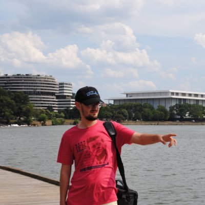 Profile Picture of Andrew Ray (@ray_chowder) on Twitter