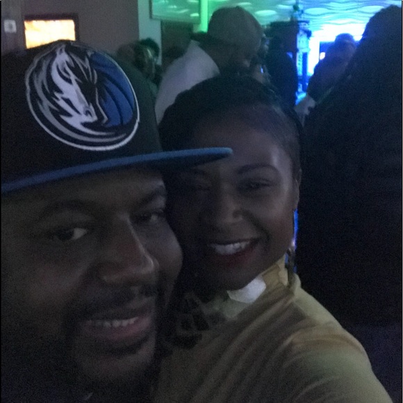 Profile Picture of Tamara Small (@fashn4lyfe) on Poshmark