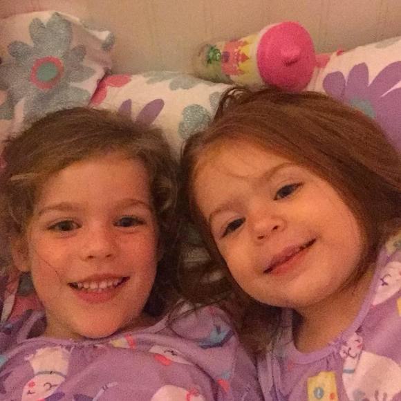 Profile Picture of Tricia Binns (@triciafirman) on Poshmark