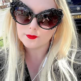 Profile Picture of Kara Louise Hook (@kara.h_weightloss_journey) on Instagram