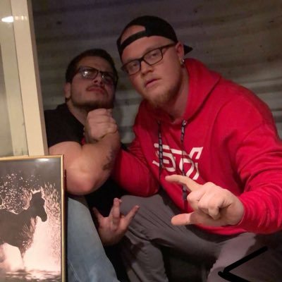 Profile Picture of ⒷⓇⒶⓃⒹⓄⓃ ⓈⓁⒶⓉⒺⓇ (@senditpappi) on Twitter