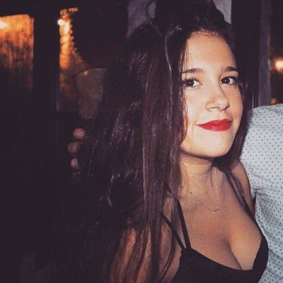 Profile Picture of Paula Aranda (@Pau_aranda19) on Twitter