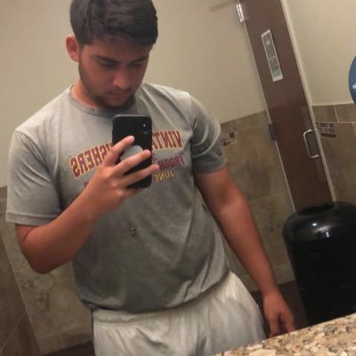 Profile Picture of Jesse Zapata (@98Jessezapata) on Twitter