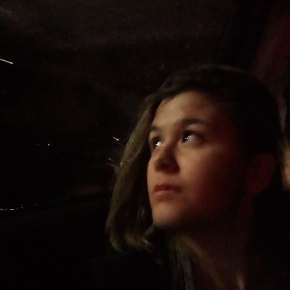 Profile Picture of Delaney Westenhiser (@deewestenhiser) on Poshmark