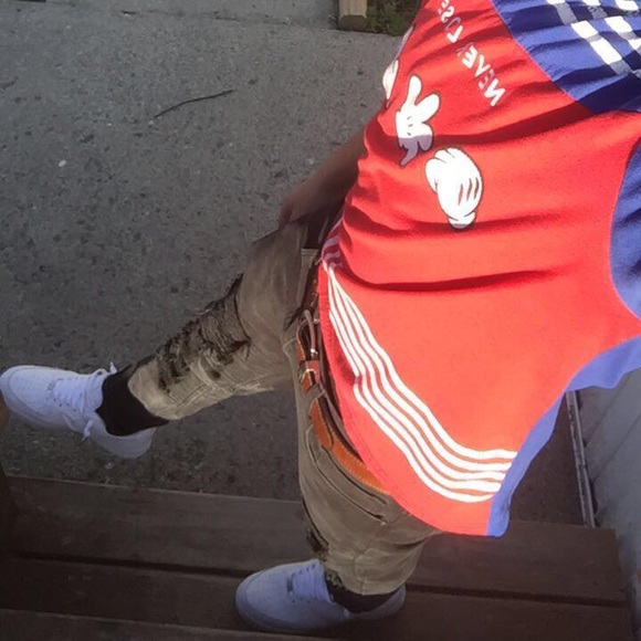 Profile Picture of Ùnkñøwñ Mozee (@yungin403) on Poshmark