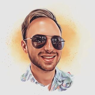 Profile Picture of RobertC (@makofpv) on Instagram