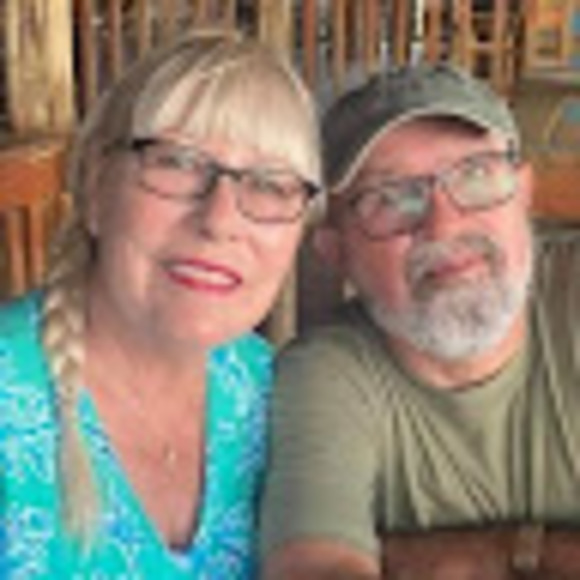 Profile Picture of Nancy Mason (@zepal06) on Poshmark