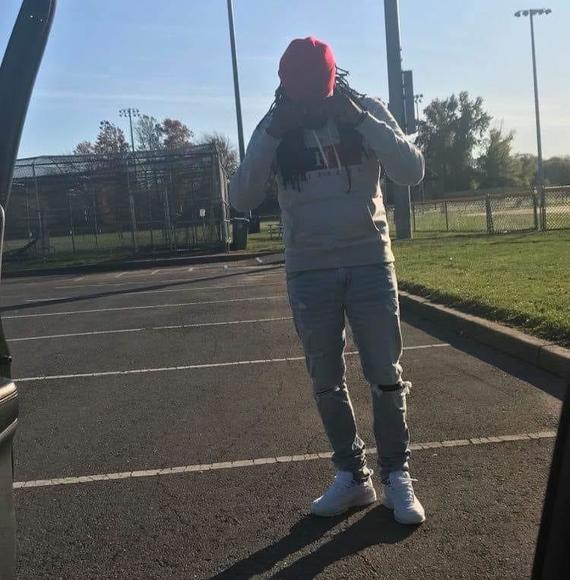 Profile Picture of George Holloman (@coolg69) on Poshmark