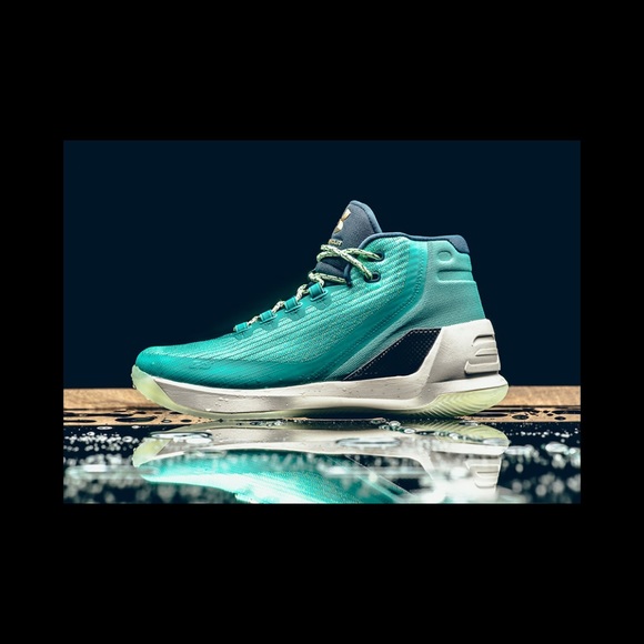 Profile Picture of Amari Adimu (@nba2k18curry) on Poshmark