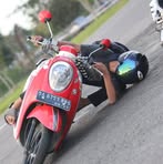 Profile Picture of Xtra Kering (@rafi.ainurrohman) on Facebook