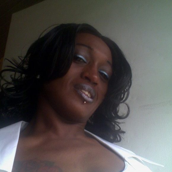 Profile Picture of Mary Relford (@maryrelford) on Poshmark