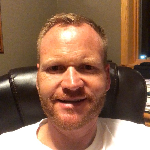 Profile Picture of Tim Buerman (@tbuerman) on Poshmark