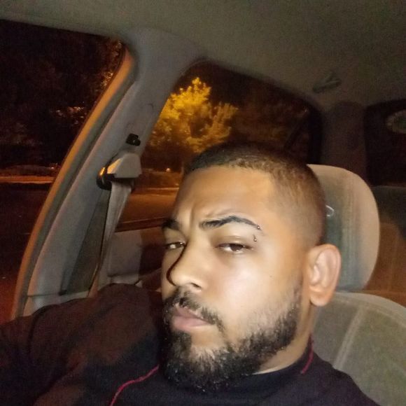 Profile Picture of Howard Lloyd (@howard311) on Poshmark