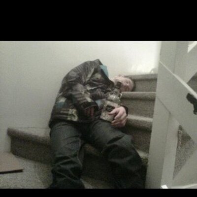 Profile Picture of Dustin Irvin (@blunts4u) on Twitter