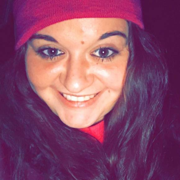 Profile Picture of Kate Dokas (@katiedokas) on Poshmark