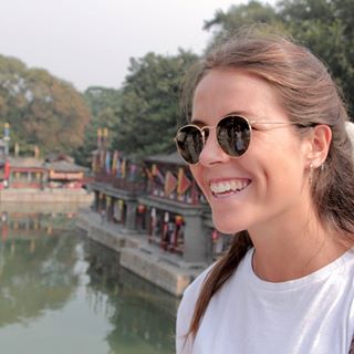 Profile Picture of Lara Van Hellenberg Hubar (@lara.vanhellenberghubar) on Facebook