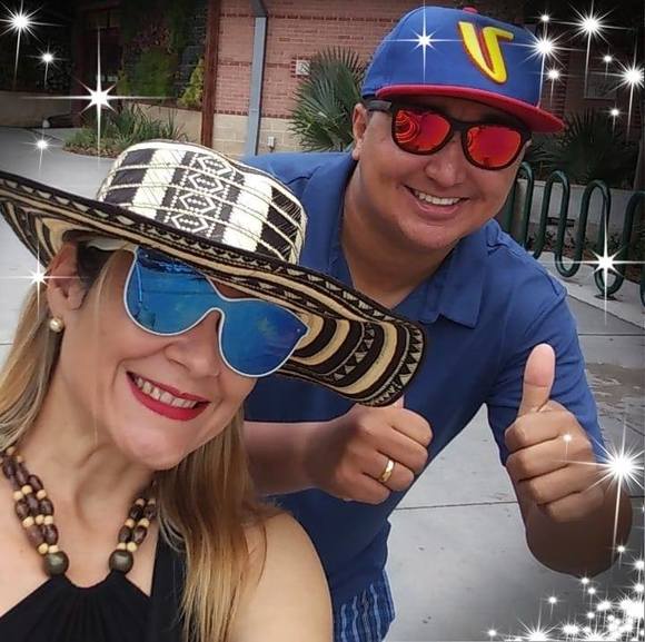 Profile Picture of Andreina Gonzalez (@andreinagonza51) on Poshmark