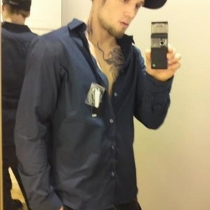 Profile Picture of Julian Greif (@alwaysburns) on Myspace