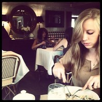 Profile Picture of Hannah Drew (@hannah-drew-1) on Quora