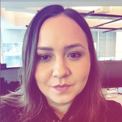 Profile Picture of Monica Herrera Damashek (@lapuravida) on Twitter