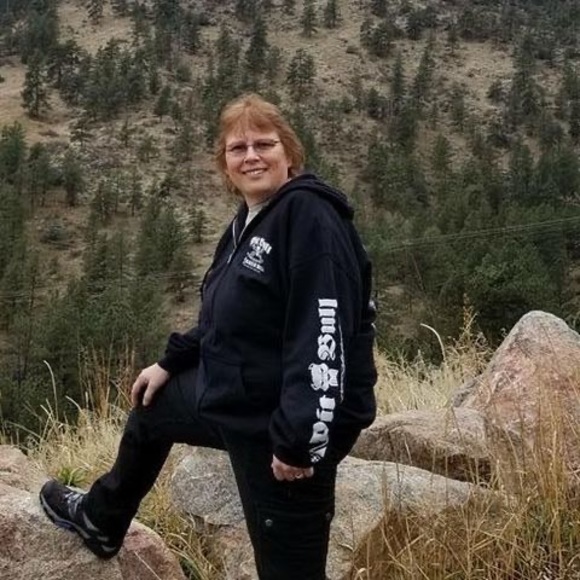 Profile Picture of Penny Dornink (@dornink2164) on Poshmark