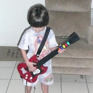 Profile Picture of Lauren Lareau (@llarnie) on Myspace