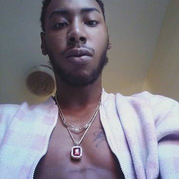 Profile Picture of Aaron Cinco (@corben2stoned) on Twitter