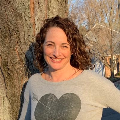 Profile Picture of Ivy Cohen (@IvyCohen17) on Twitter