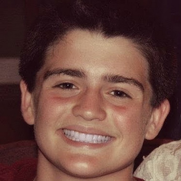 Profile Picture of Jacob Frady (@jacobfra98) on Poshmark