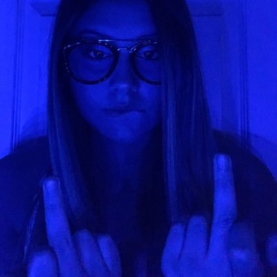 Profile Picture of Julia Coe (@JuliaCoe10) on Twitter