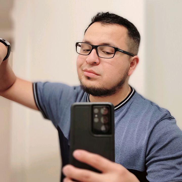 Carlos Peraza - Tiktok Profile Picture of Carlos Peraza (@cheleplays1621) on Tiktok