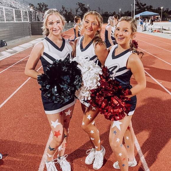 Profile Picture of Haley Meeks (@haleymeeks830) on Poshmark