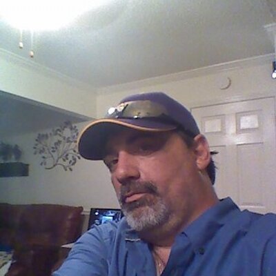 Profile Picture of Tony Hebert (@tazhebert) on Twitter