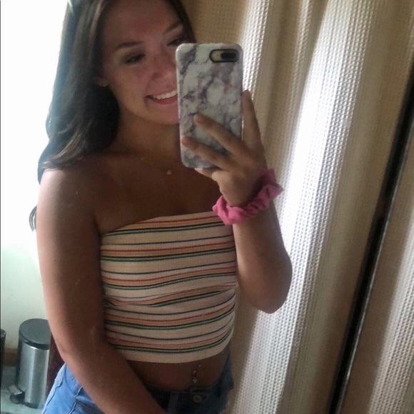 Profile Picture of Nikki Potts (@npotts20) on Poshmark