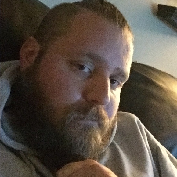 Ryan Hatzer - Poshmark Profile Picture of Ryan Hatzer (@ryanhatzer23) on Poshmark