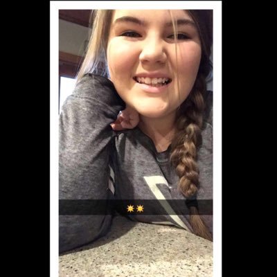 Profile Picture of Jillian Withrow (@Jillian_Nic0le) on Twitter