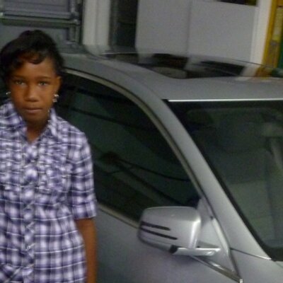 Profile Picture of Ashey Grant (@jenessa_grant) on Twitter