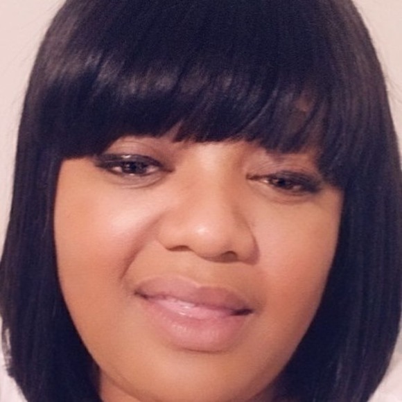 Profile Picture of Pamela Crowell mims (@pammims) on Poshmark
